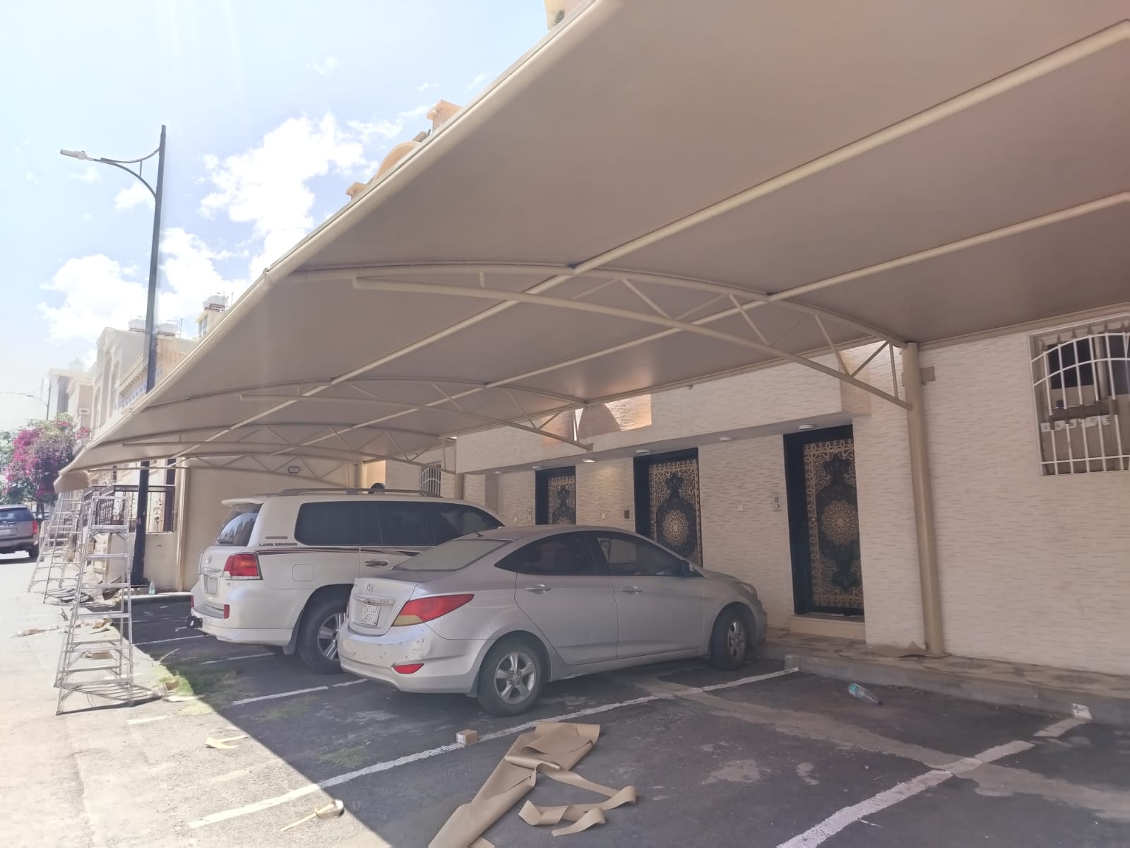 مظلة سيارات قماشية